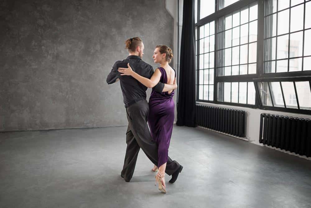 Key Features of Contemporary Dance Technique